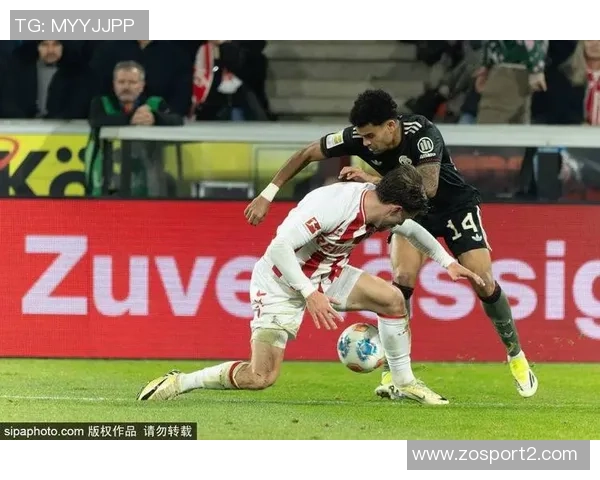 拜仁传奇杯季军争夺战罗本四球助力球队9比4大胜尤文图斯